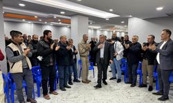 Midyat Belediye Başkanı Veysi Şahin’e tebrik ziyaretleri devam ediyor.