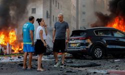 Hamas ve İsrail saldırı başlattı, ‘savaş durumu’ ilan edildi