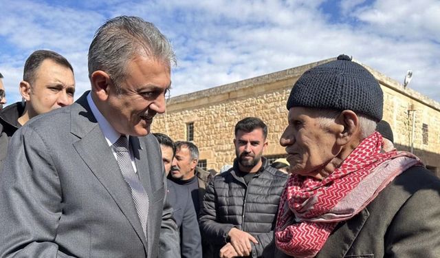 Mardin Valisi Akkoyun’un kırsal mahalle ziyaretleri sürüyor