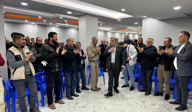 Midyat Belediye Başkanı Veysi Şahin’e tebrik ziyaretleri devam ediyor.