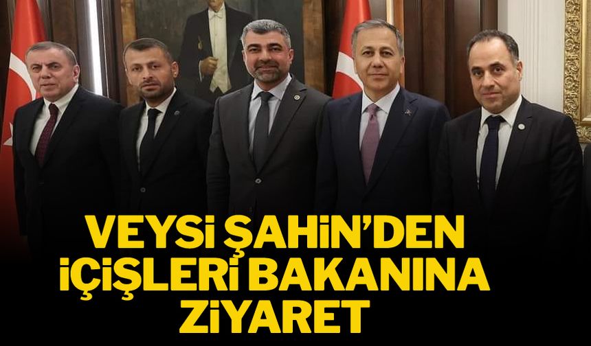 İçişleri Bakanı Yerlikaya Midyat Belediye Başkanı Veysi Şahin'i Kabul etti